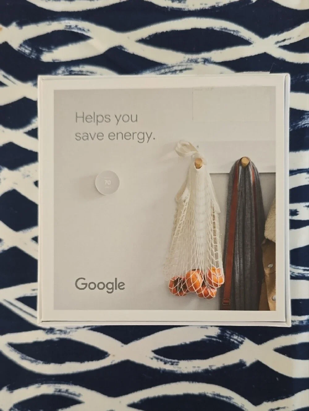 Google Nest Smart Programmable Wi-Fi Thermostat - White and Silver Model G4CVZ